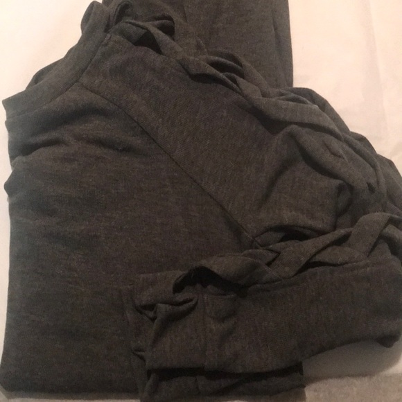 Gray Crisscross Long Sleeve top - Picture 2 of 2